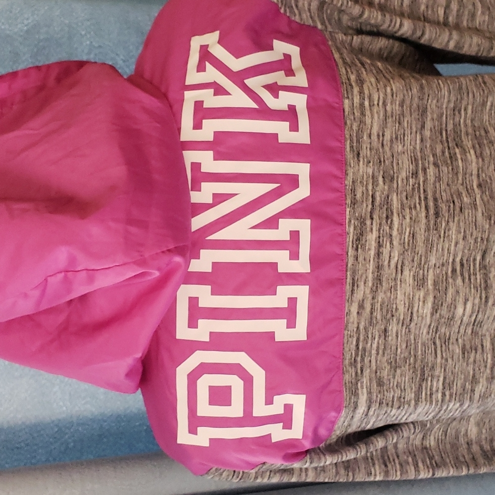 Pink pullover - Picture 3 of 5